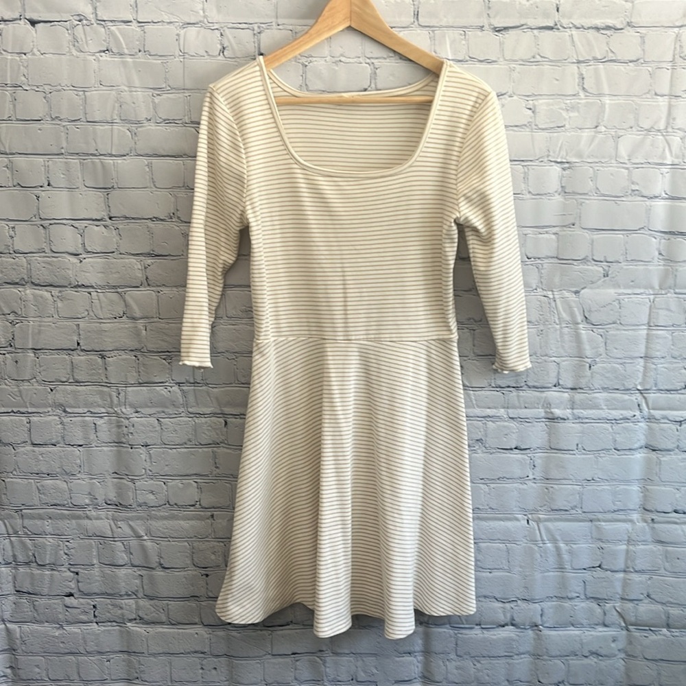 Copper Key, cream and tan, striped 3/4‎ sleeve dress woman’s size L